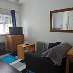 Cosy 1 Bed Space