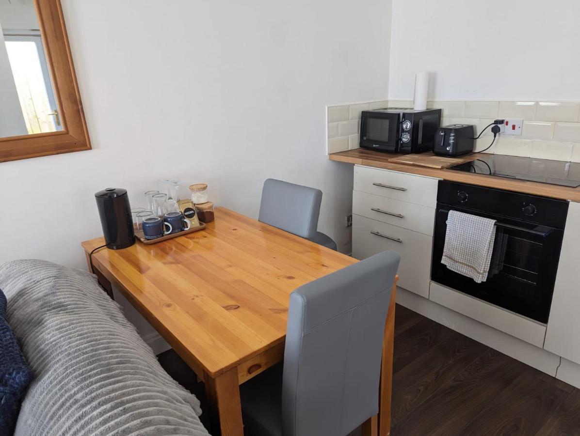 Apartment Cosy 1 Bed Space Cardiff